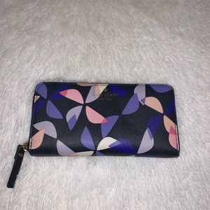 kate spade zip around wallet